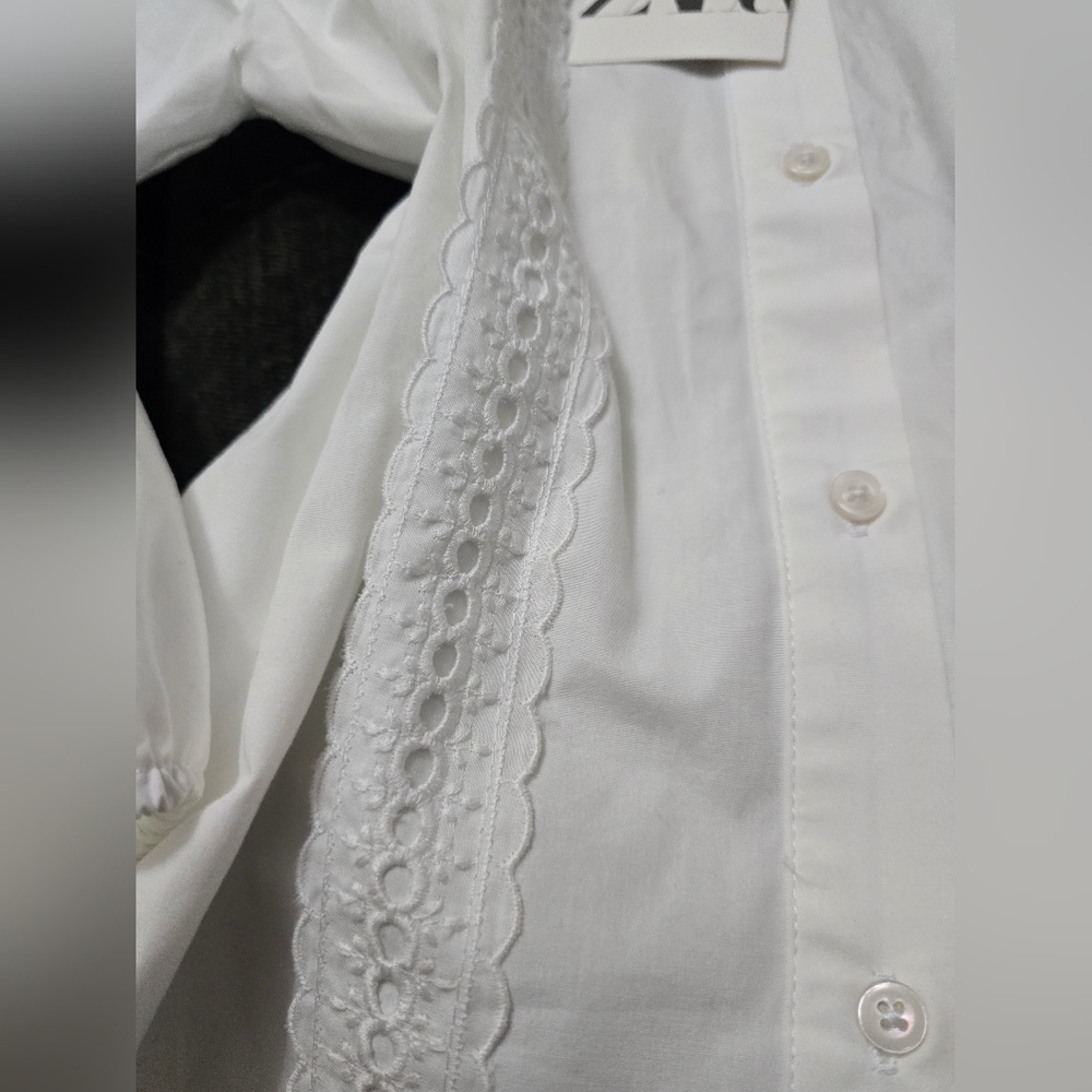 ZARA White Eyelet Lace Collar Button-Up Blouse - Picture 11 of 12